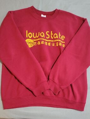 Women's Iowa State Sweatshirt Size M